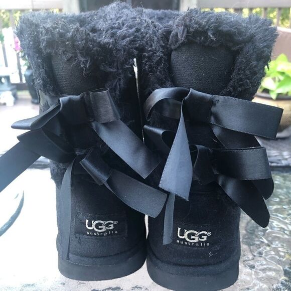 🔥UGG mini bailey ll Boot  - Picture 3 of 9